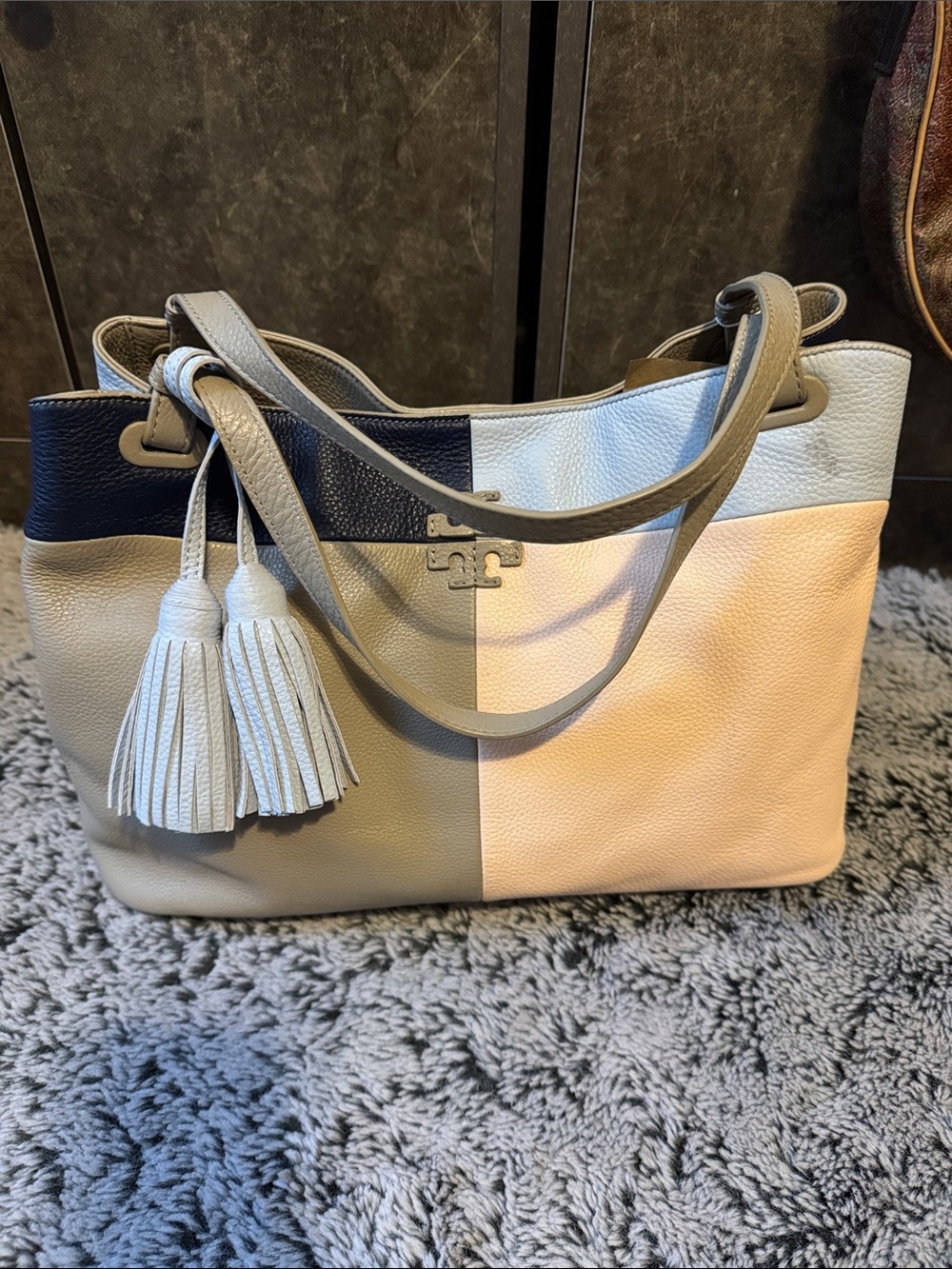 NWT Tory Burch Neutral, Pink & Navy Colorblock Leather Shoulder Bag With MCO
